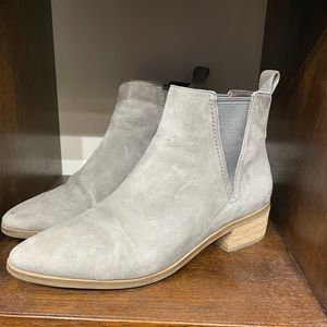 Great Condition Grey Cole Haan Ankle Boots